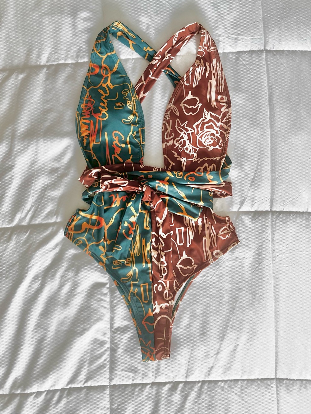 NEW! Crisscross Tie Back One-Piece Swimsuit Size S